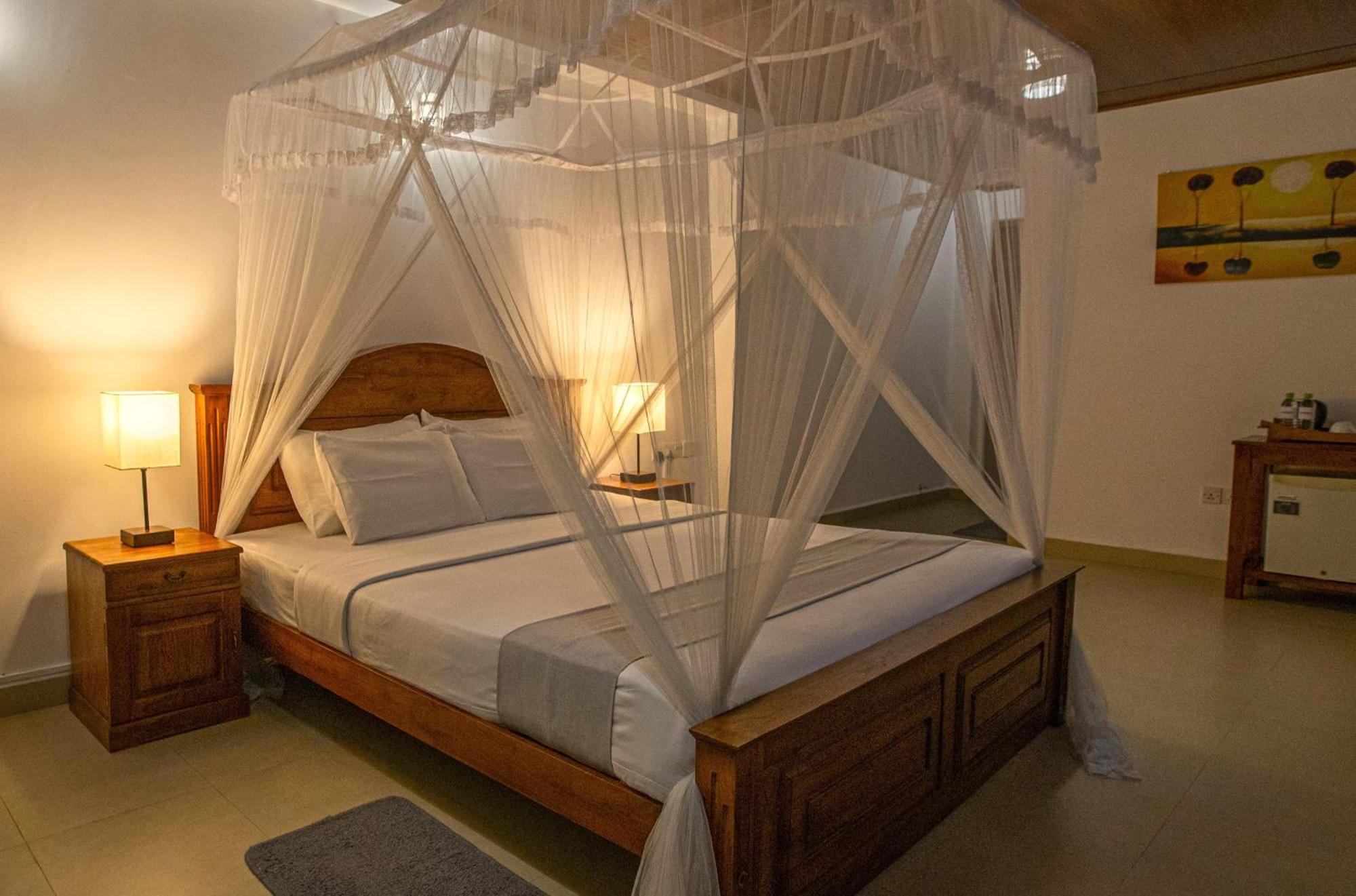 Hotel Onrock Ella Bagian luar foto