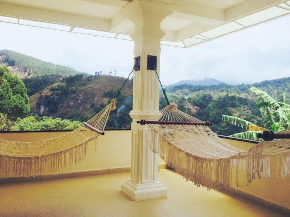 Hotel Onrock Ella Bagian luar foto